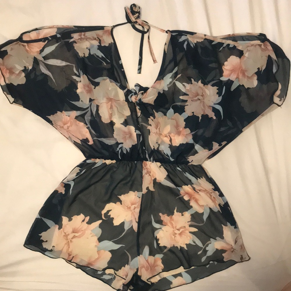 💛Floral romper